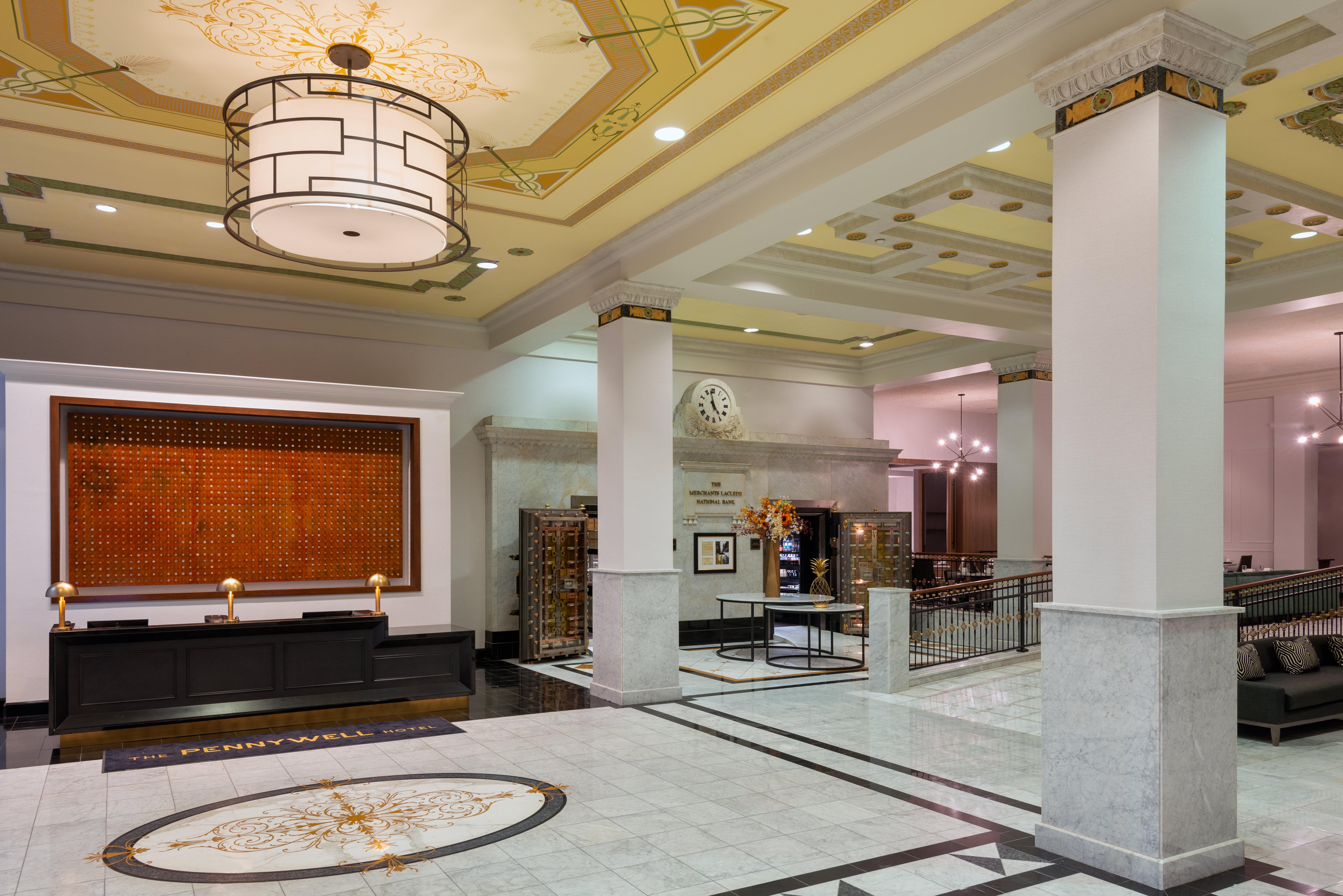 Hilton Pennywell St Louis At The Arch Hotel Saint Louis Exterior photo